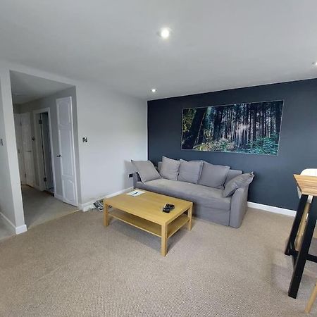Apartment--- 1 Bed In Нейс Экстерьер фото