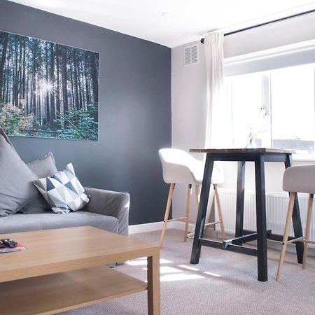 Apartment--- 1 Bed In Нейс Экстерьер фото