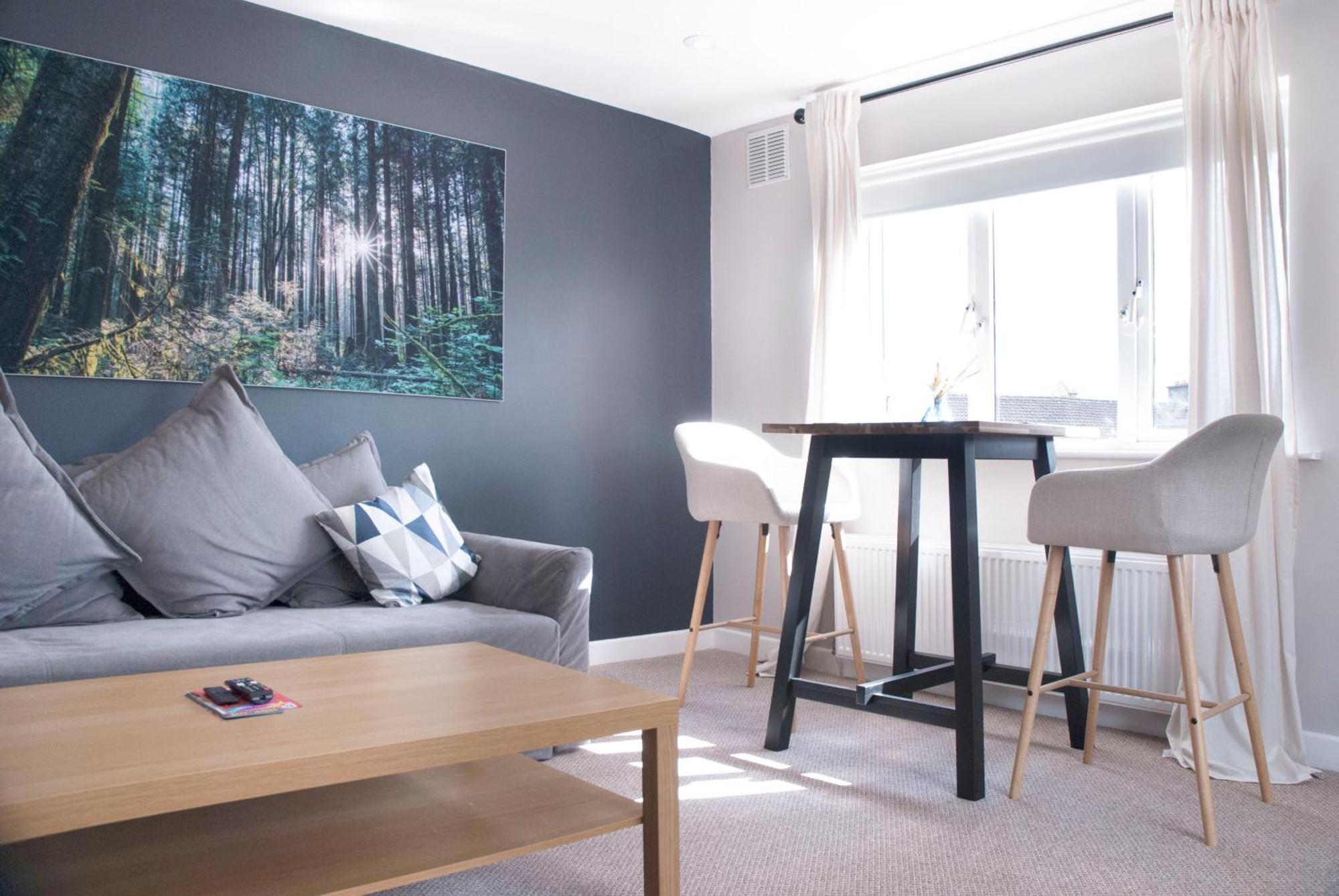 Apartment--- 1 Bed In Нейс Экстерьер фото
